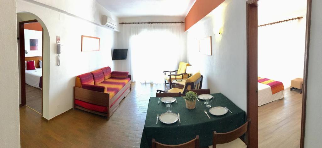 Rosamar Apartamentos Armacao de Pera Bagian luar foto