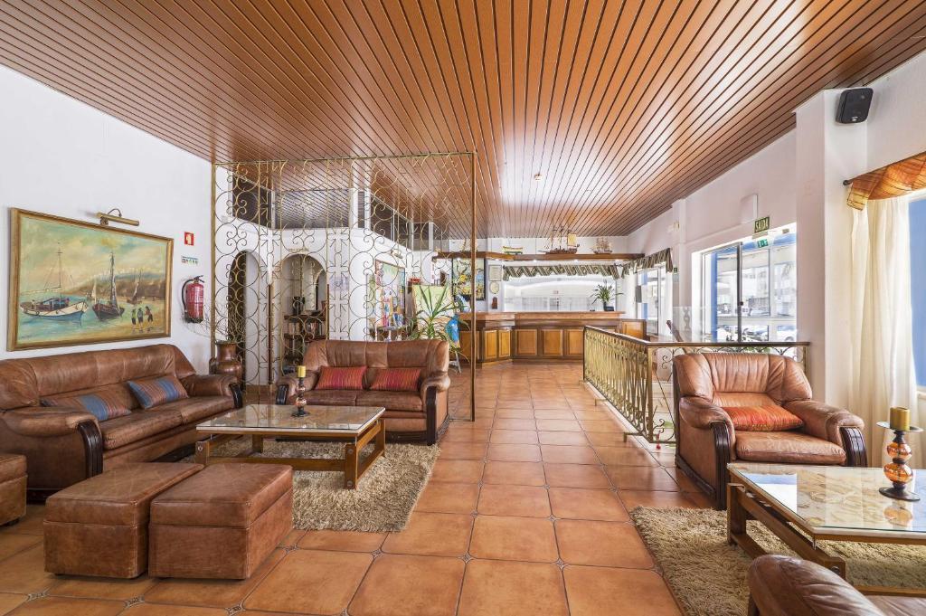Rosamar Apartamentos Armacao de Pera Bagian luar foto
