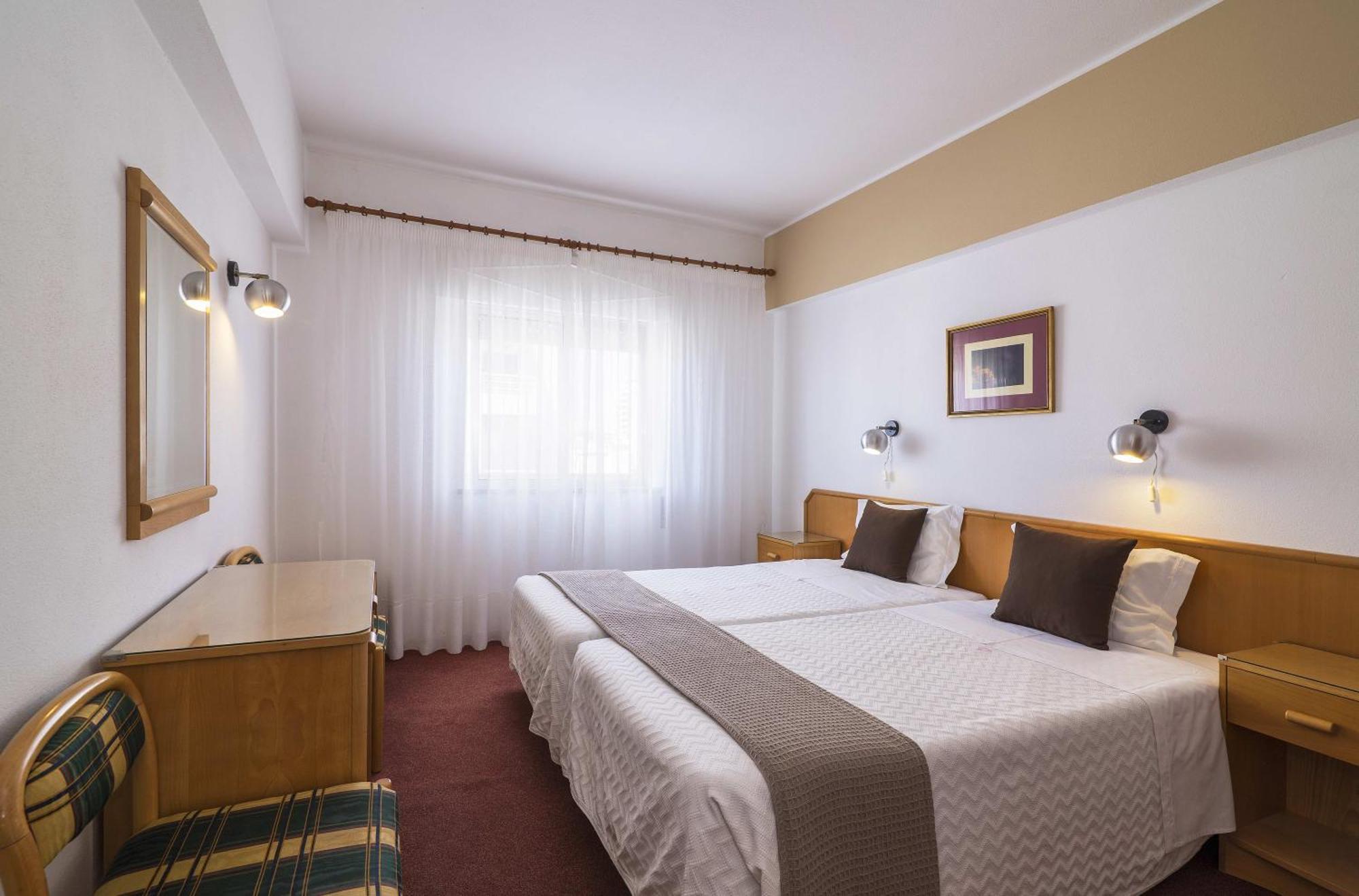 Rosamar Apartamentos Armacao de Pera Ruang foto